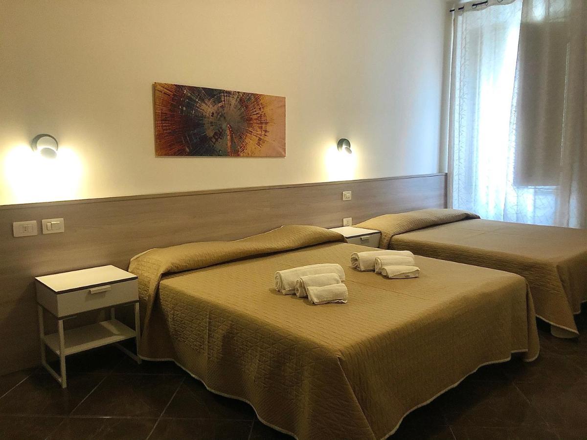 Hotel Nazionale Firenze Bagian luar foto